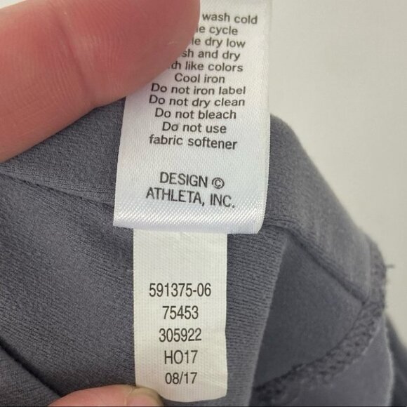 Athleta Silver Bells Stash Pocket Salutation Size XS Leggings Grey Compression - Picture 7 of 15